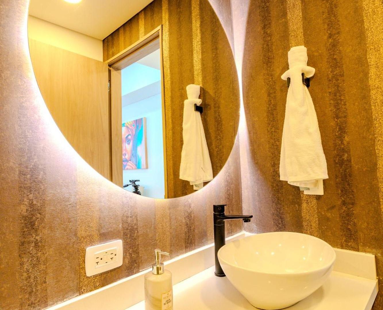 Hermoso De Lujo Con Piscinas Jacuzzi Y Baño Turco 10 24 Apartamento