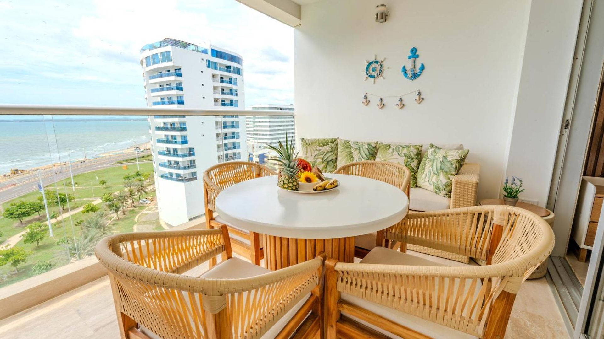 Hermoso De Lujo Con Piscinas Jacuzzi Y Baño Turco 10 24 Apartamento