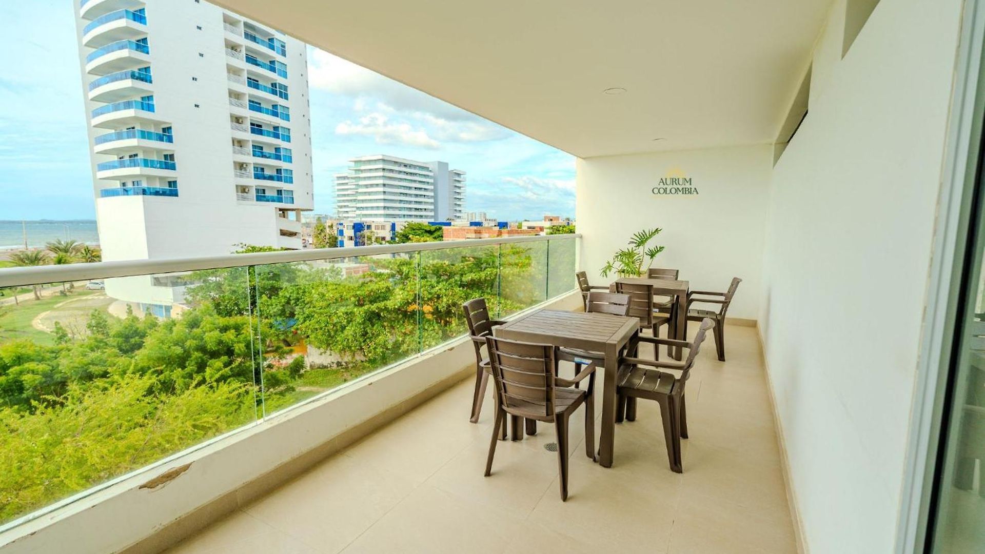 Hermoso De Lujo Con Piscinas Jacuzzi Y Baño Turco 10 24 *