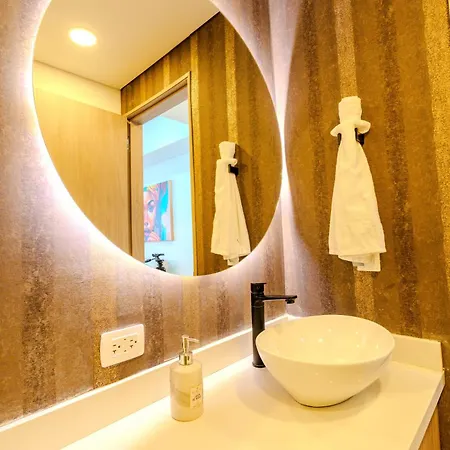 Hermoso De Lujo Con Piscinas Jacuzzi Y Baño Turco 10 24 Apartamento
