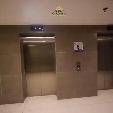 Apartamento Hermoso De Lujo Con Piscinas Jacuzzi Y Baño Turco 10 24